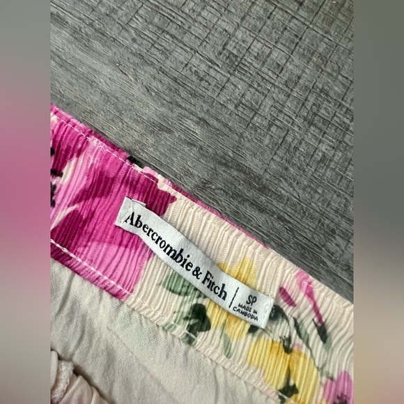 Abercrombie & Fitch Crinkle Flowy Midi Skirt Small Petite Floral Pink Rose Girly - Picture 4 of 5